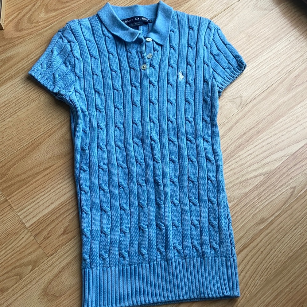 EUC size small women’s Ralph Lauren Polo sweater short sleeve